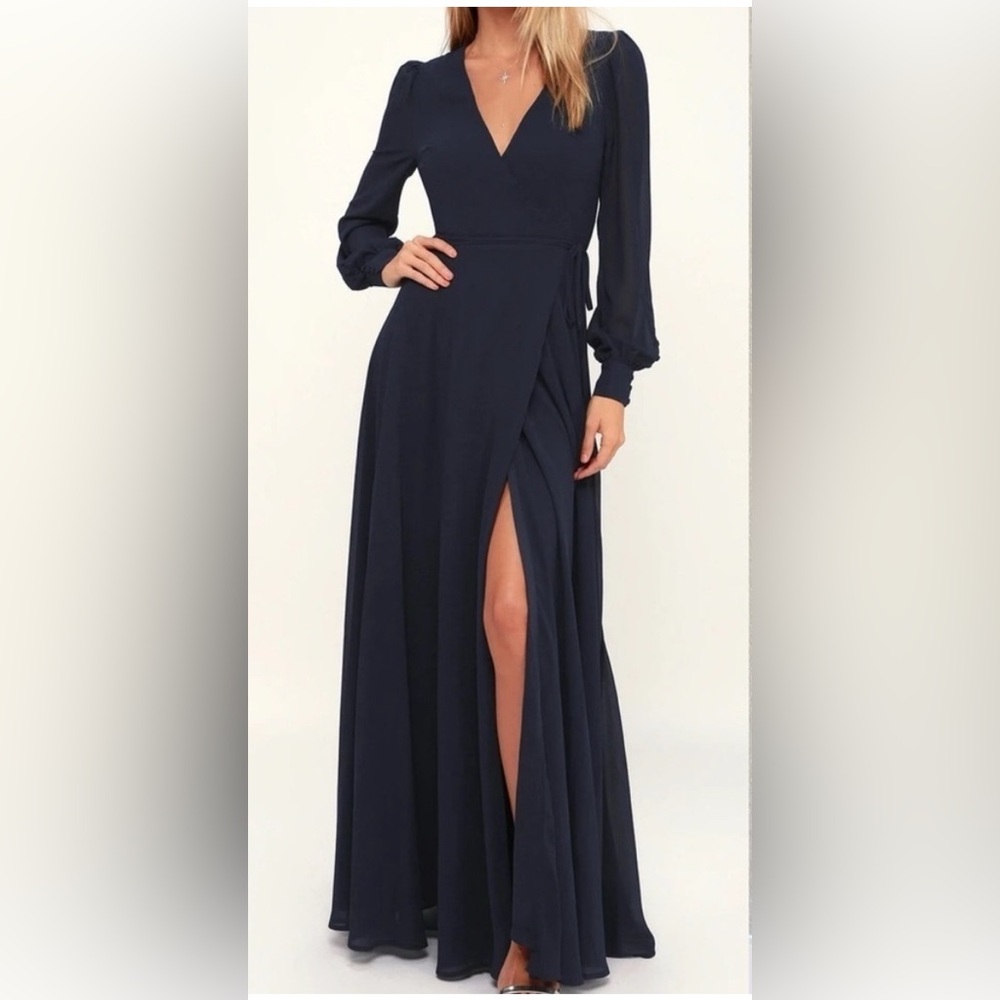 NWT Lulus navy wrap dress